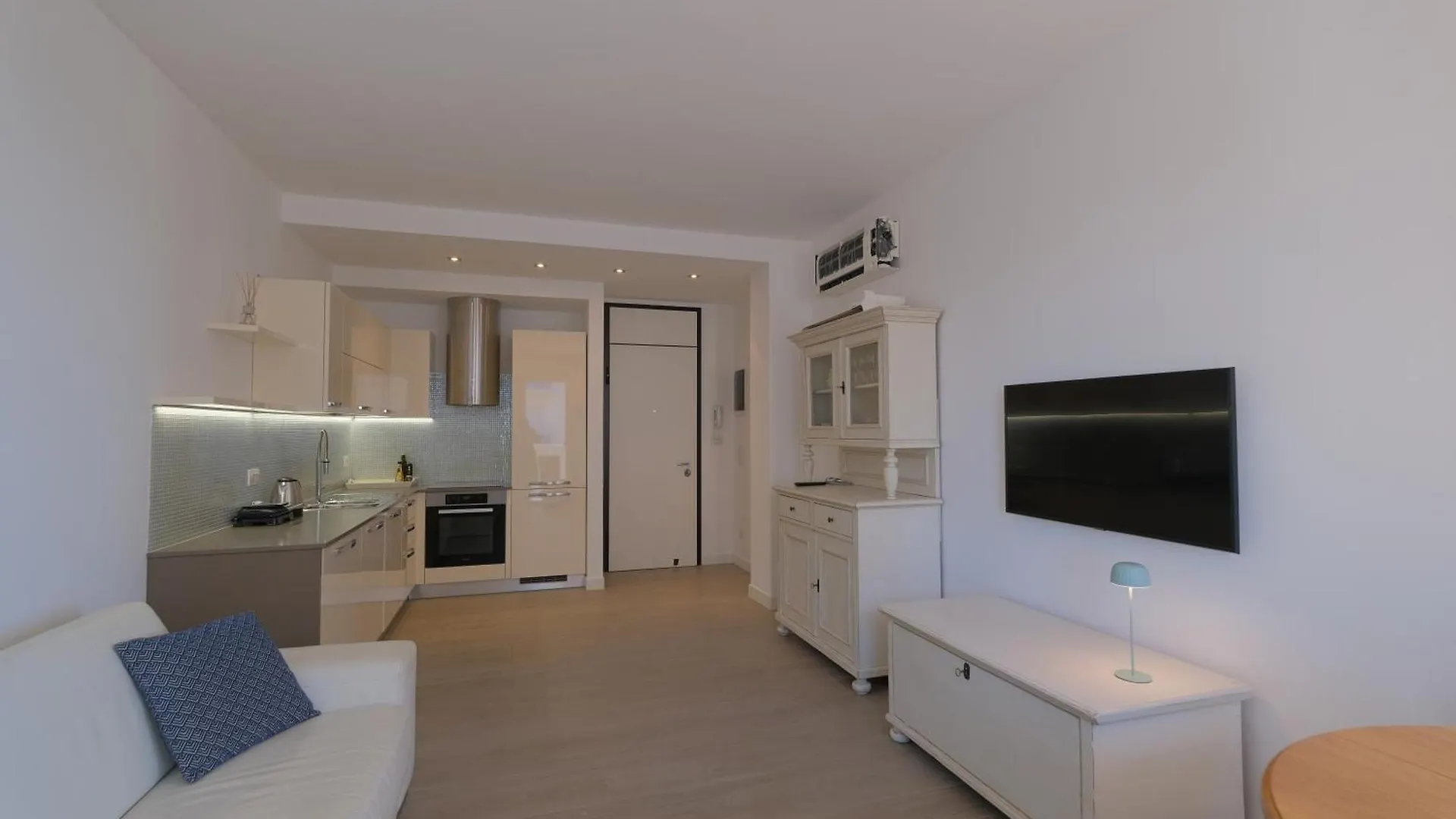 דירה לידו די ג'סולו Panfilo Residence Con Piscina Fronte Mare