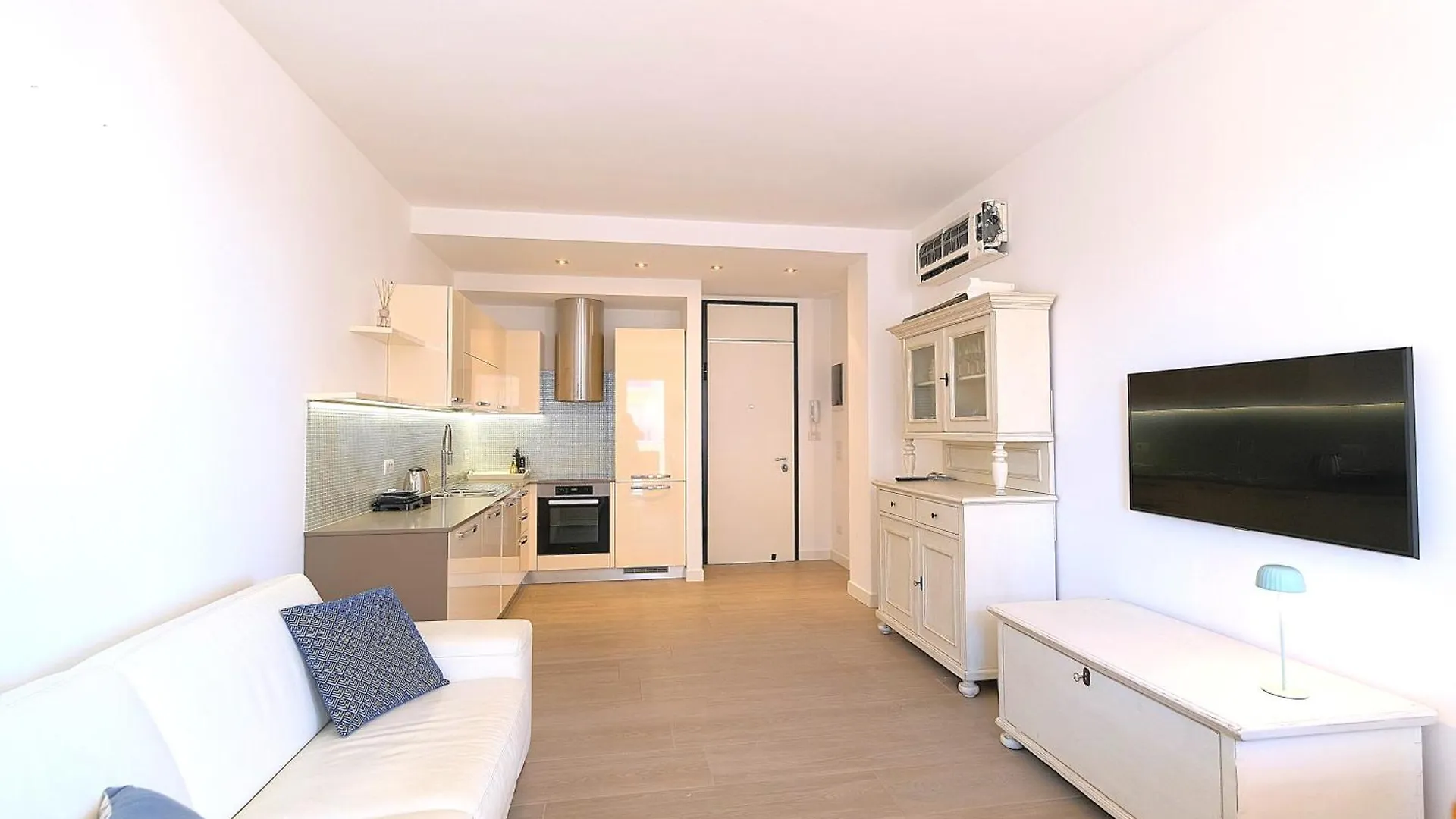 לידו די ג'סולו Panfilo Residence Con Piscina Fronte Mare איטליה