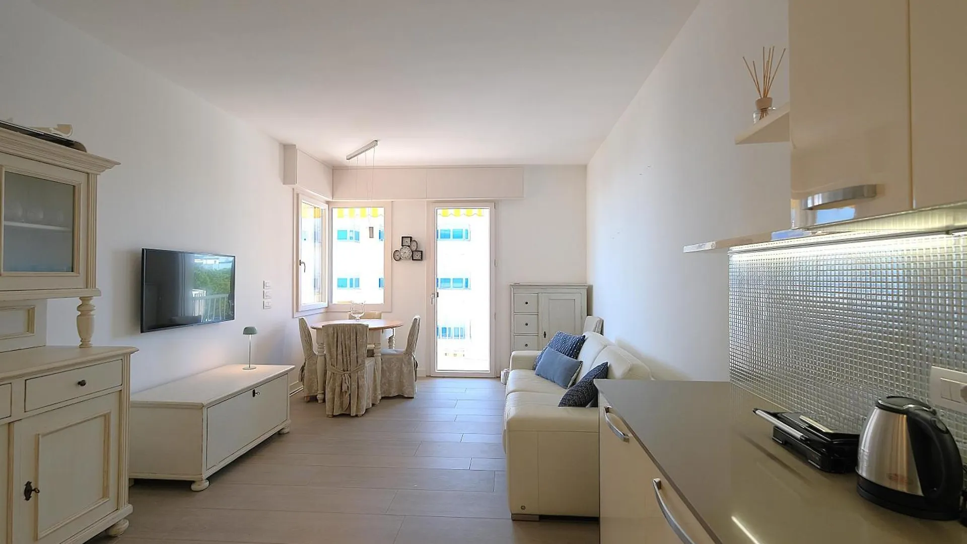 דירה לידו די ג'סולו Panfilo Residence Con Piscina Fronte Mare איטליה